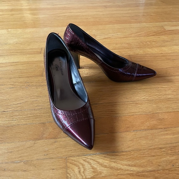Anne Klein iflex Burgundy 3” Dress Heel.  Size 7.5 - Picture 8 of 11